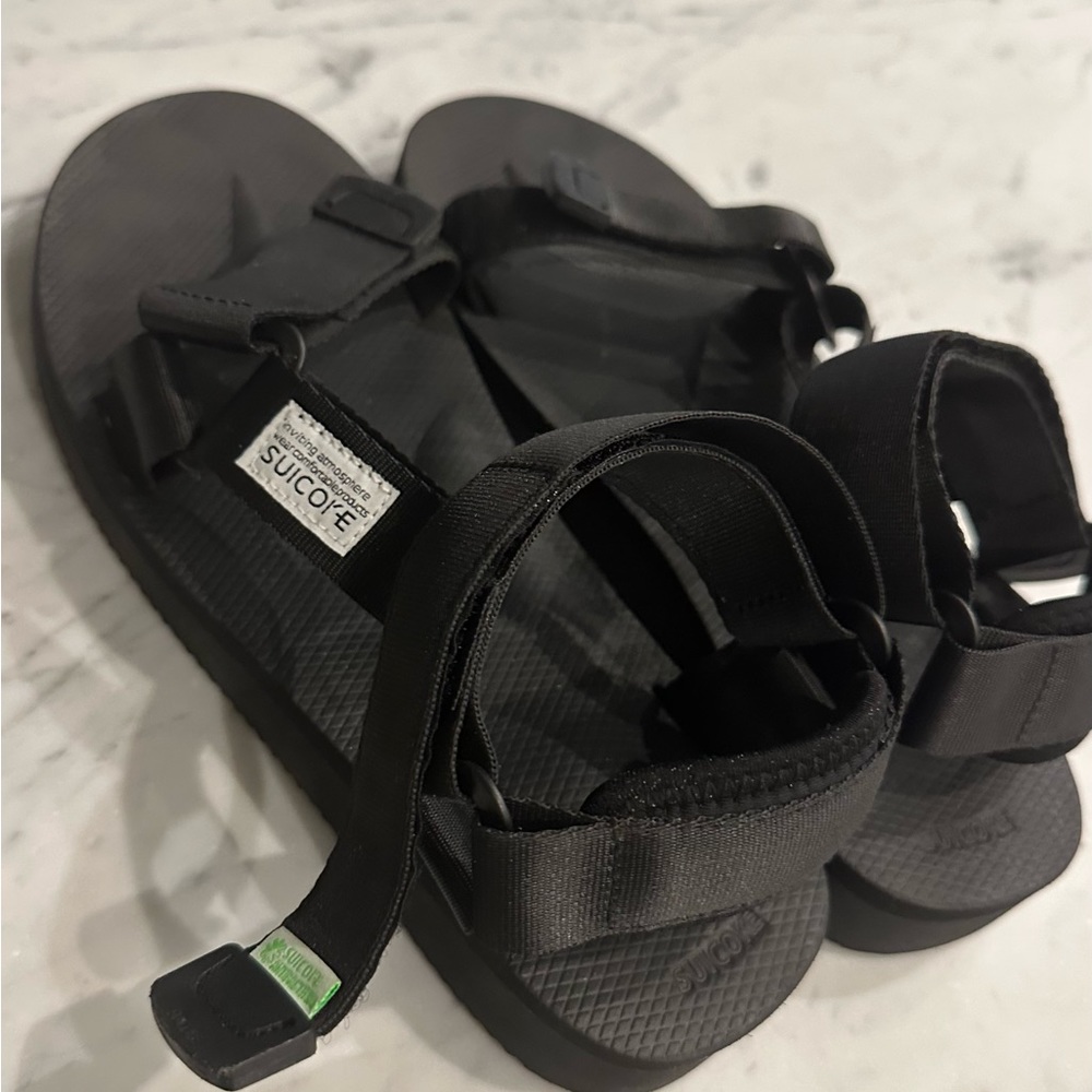 Suicoke Unisex Black DEPA-Cab Sandals